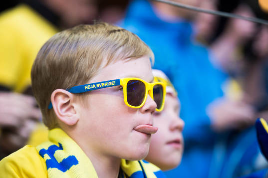 under fotbollslandskampen mellan Sverige och Wales