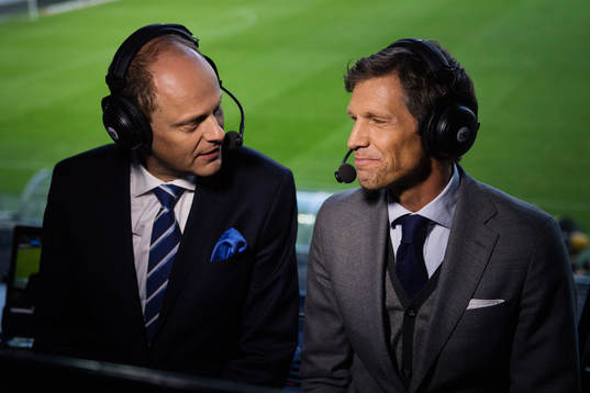 Kanal 5's kommentarer Jens Fjellström och Lars Granqvist