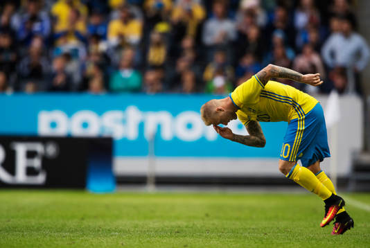 Sveriges John Guidetti när han byts in