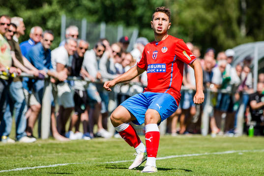 Helsingborgs Moustafa Zeidanunder fotbollsmatchen i