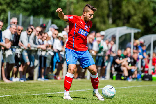 Helsingborgs Moustafa Zeidanunder fotbollsmatchen i
