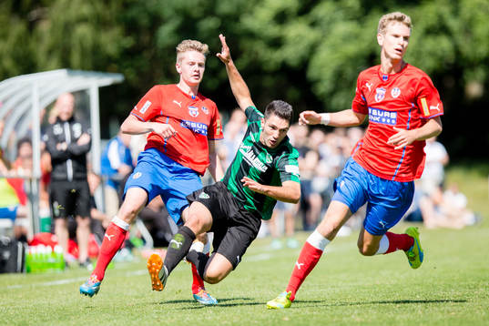 Högaborgs Robert Mirosavic i duell