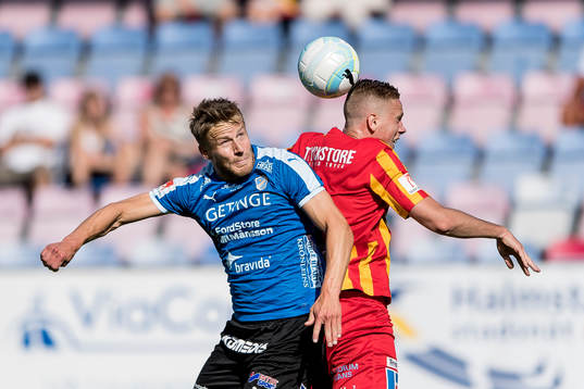 Halmstads Alexander Ruud Tveter och Syrianskas Mattias