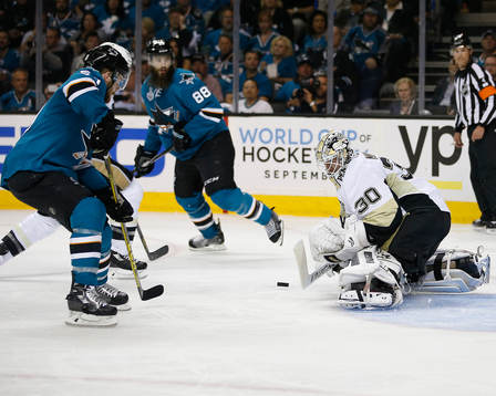 Pittsburgh Penguins goalie Matt Murray (30) stops a goal