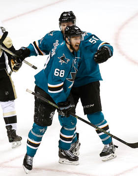 San Jose Sharks right wing Melker Karlsson (68) celebrates