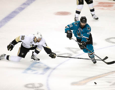 San Jose Sharks center Patrick Marleau (12) and Pittsburgh