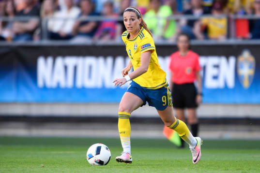 Sveriges Kosovare Asllani