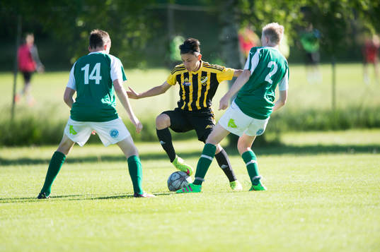 i matchen för pojkar födda 2002 mellan IFK Hässleholm