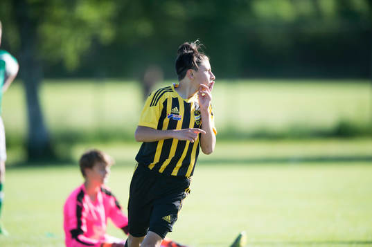 Mål för IFK Hässleholm i matchen för pojkar födda 2002