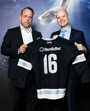 Jörgen Lindgren, vd SHL, och Jesper Svensson, kommersiell