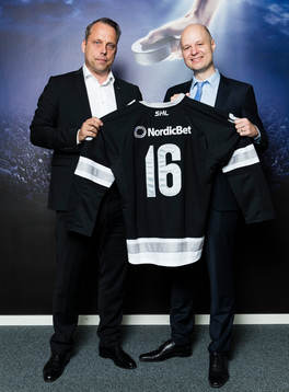 Jörgen Lindgren, vd SHL, och Jesper Svensson, kommersiell