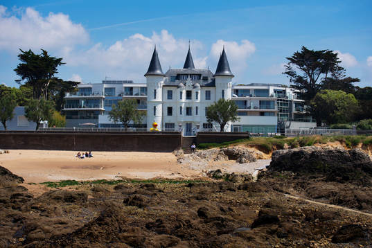 Sveriges hotell, Relais Thalasso - Chateau Des Tourelles