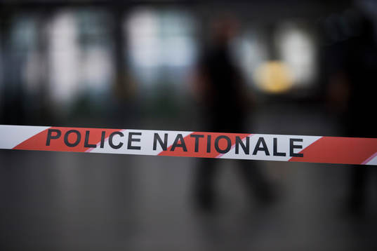 Avspärrat område inne på tågstationen Gare de l'est
