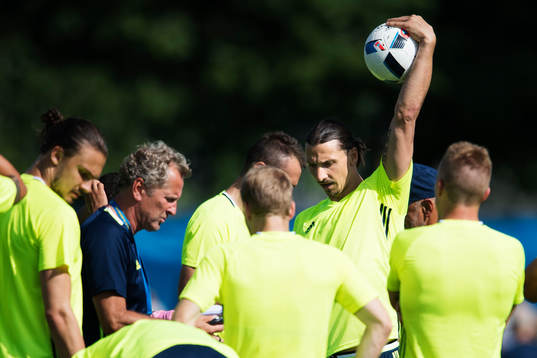 Förbundskapten Erik Hamrén och Zlatan Ibrahimovic