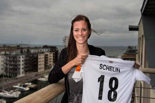 Lotta Schelin