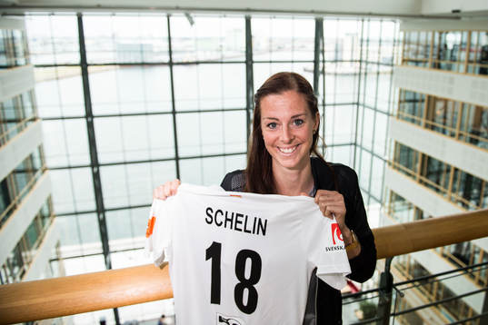 Lotta Schelin