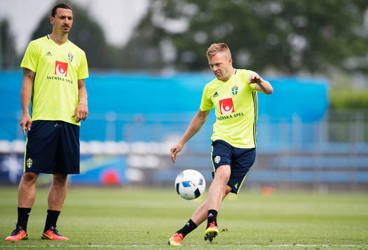 Zlatan Ibrahimovic och Sebastian Larsson