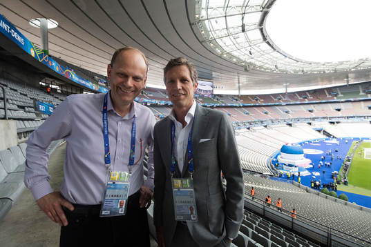 Tv4's kommentatorer Lasse Granqvist och Jens Fjellström