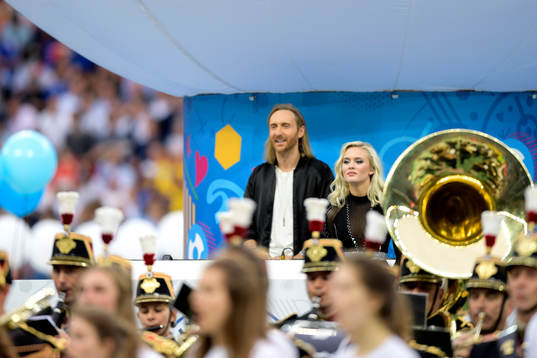 David Guetta och Zara Larsson
