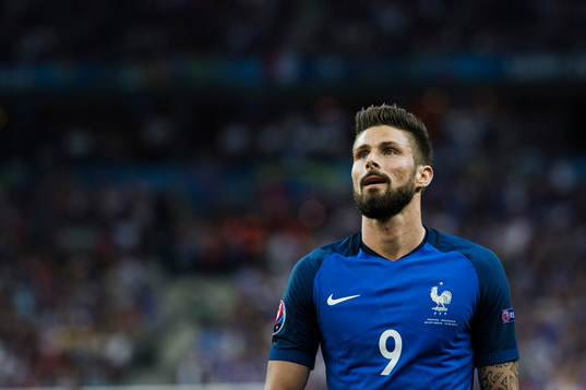 Frankrikes Olivier Giroud deppar
