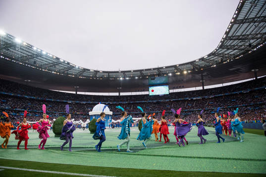 Invigningsceremoni på Stade de France
