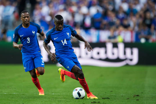 Frankrikes Patrice Evra och Eliaquim Mangala