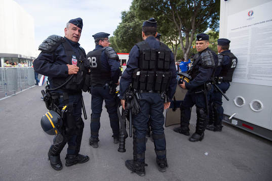 Poliser