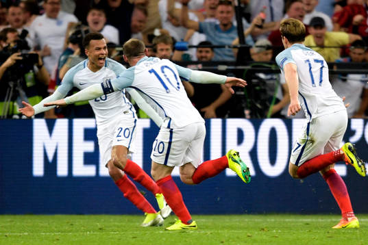 Englands Eric Dier jublar