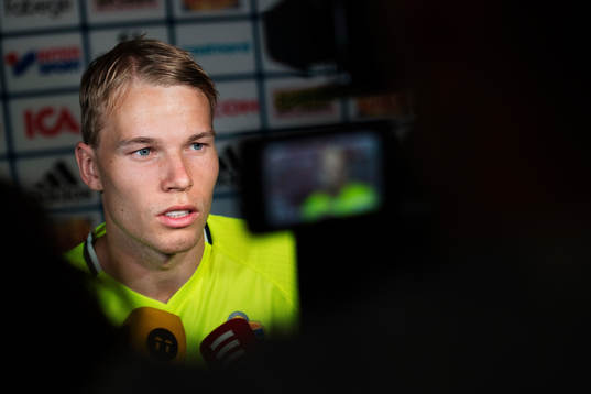 Oscar Lewicki i mixed zone