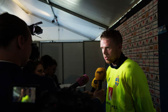 Pontus Jansson i mixed zone