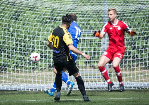 IFK Hässleholms Florent Stagova gör 0-1
