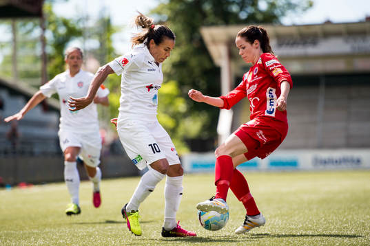Rosengårds Marta Viera Da Silva mot Örebros Elin Johansson