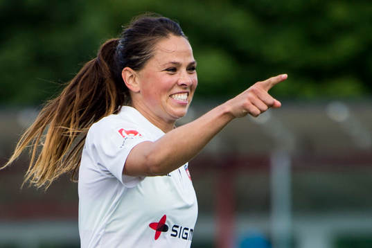 Rosengårds Sara Björk Gunnarsdottir jublar