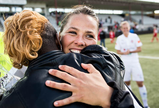 Rosengårds Sara Björk Gunnarsdottir avtackas