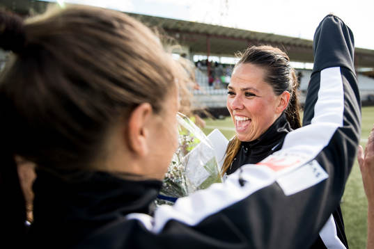 Rosengårds Sara Björk Gunnarsdottir avtackas