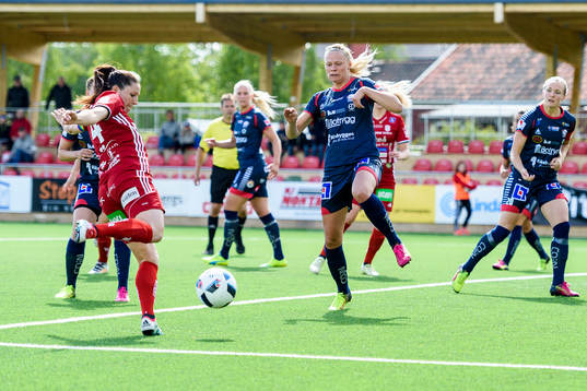 Piteås Josefin Johansson och Linköpings Fridolina Rolfö