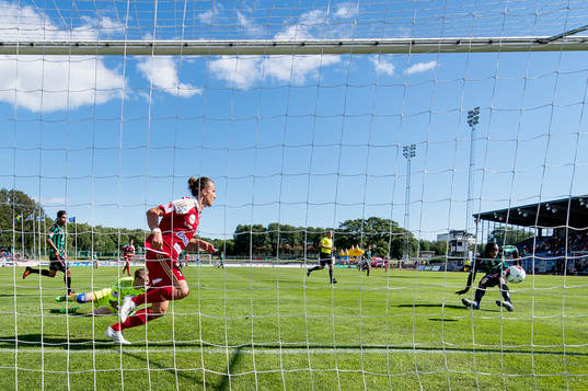 Varbergs Nsima Peter gör 2-0