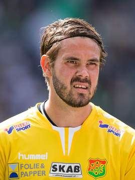 GAIS målvakt Tommi Vaiho innan fotbollsmatchen i