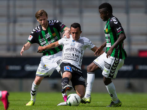 GAIS Johan Lundgren och Liam Loyd Davies mot Sirius Paul