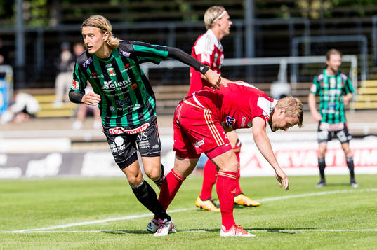 Varbergs Joakim Lindner jublar