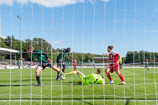 Varbergs Nsima Peter gör 2-0