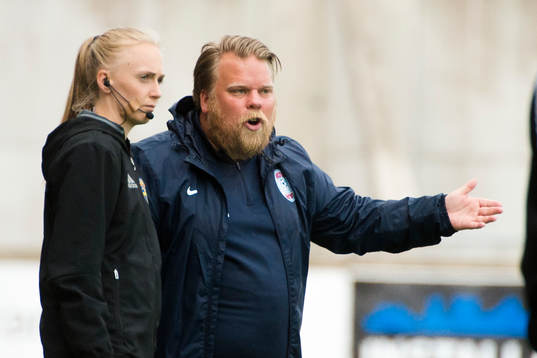 Eskilstunas tränare Viktor Eriksson