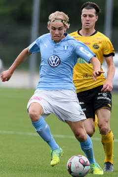 Malmö FFs Truls Verngren och Elfsborgs Mattias Özgün