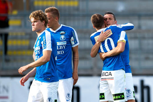 Trelleborgs Zoran Jovanovic och Kristian Haynes jublar