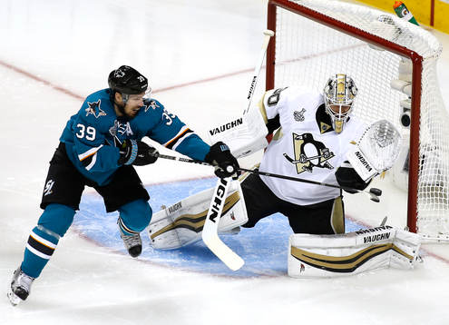 Pittsburgh Penguins goalie Matt Murray (30) blocks a shot