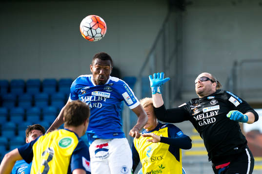 Trelleborgs målvakt Fredrik Persson
