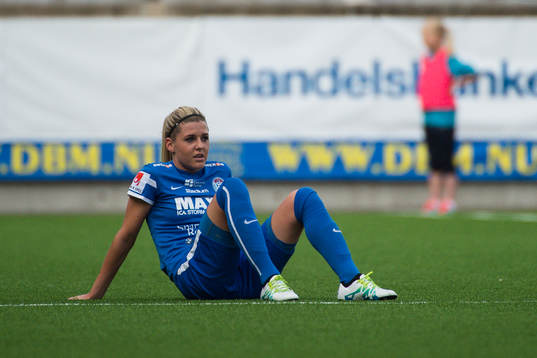 Eskilstunas Olivia Schough har ont
