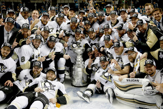 Pittsburgh Penguins take a team photo