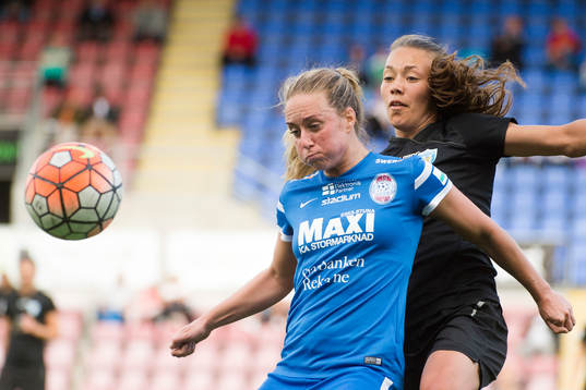 Eskilstunas Felicia Karlsson  och Göteborgs  Elin