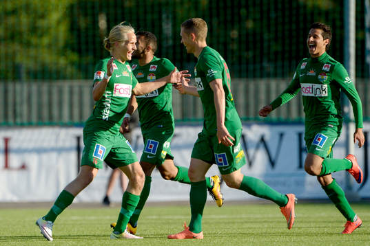 Dalkurds Henrik Löfkvist jublar